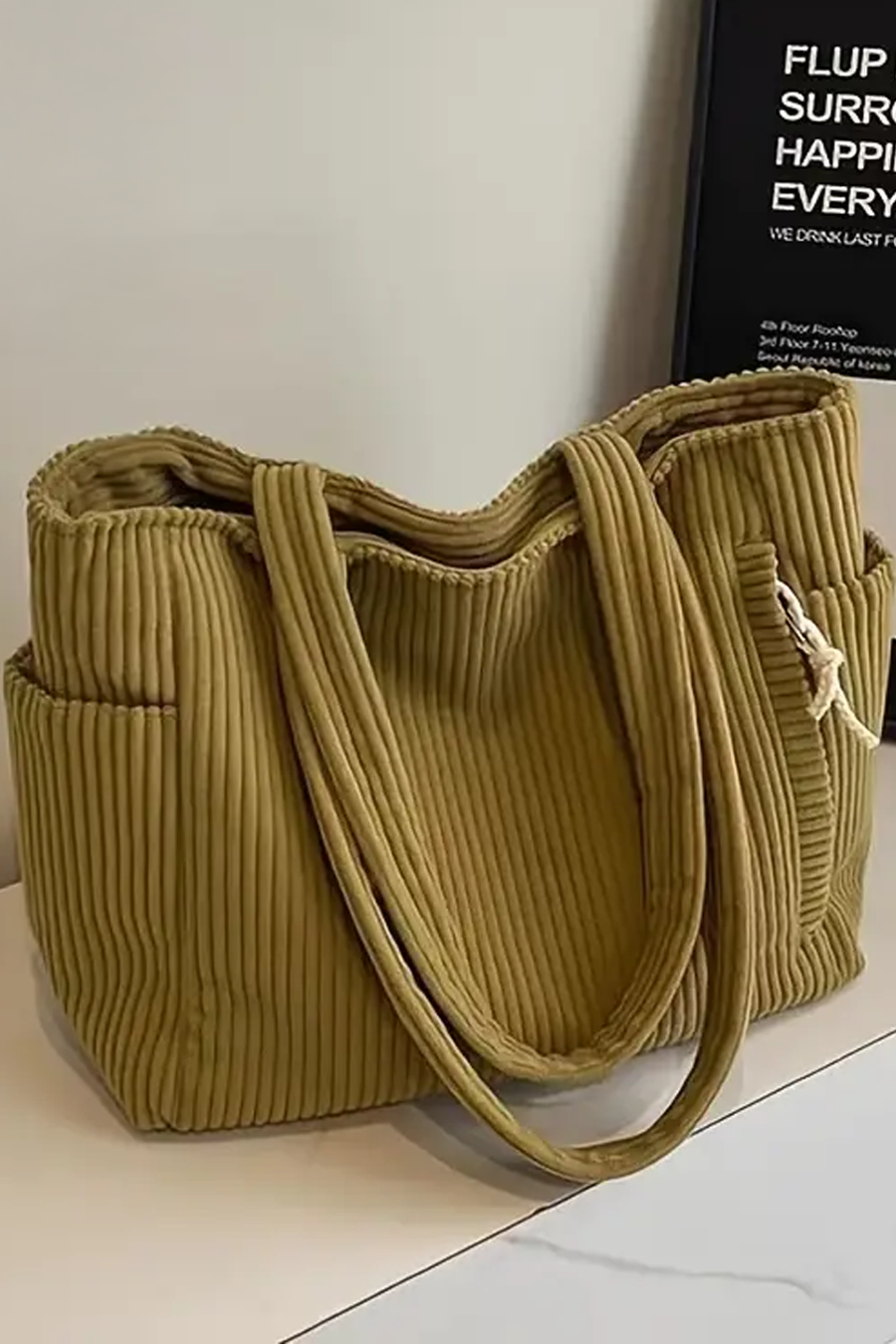 Tilda — Cabas en velours côtelé, détail cordon