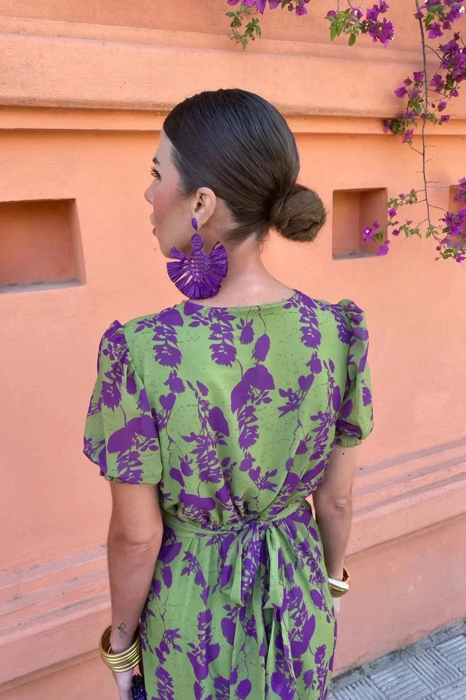 Lola | Robe portefeuille midi à manches bouffantes et imprimé floral pour femme